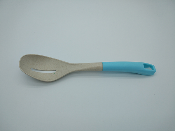Leaky Spoon