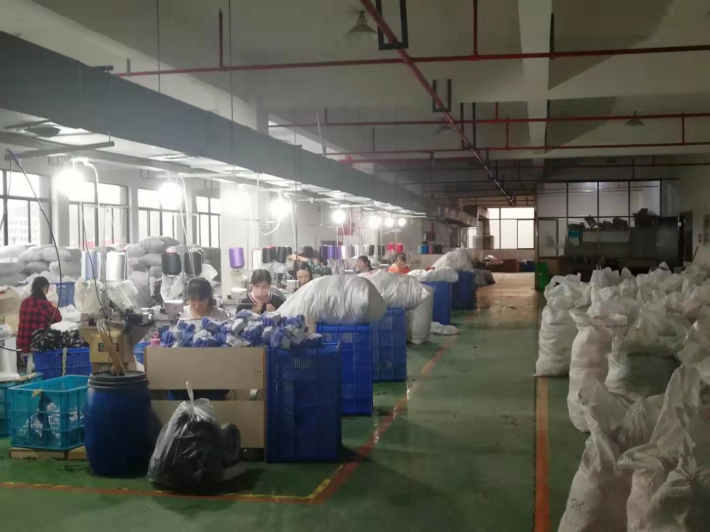 Zhuji Aodeng Needle and Textile Co., Ltd. – cotton socks 3