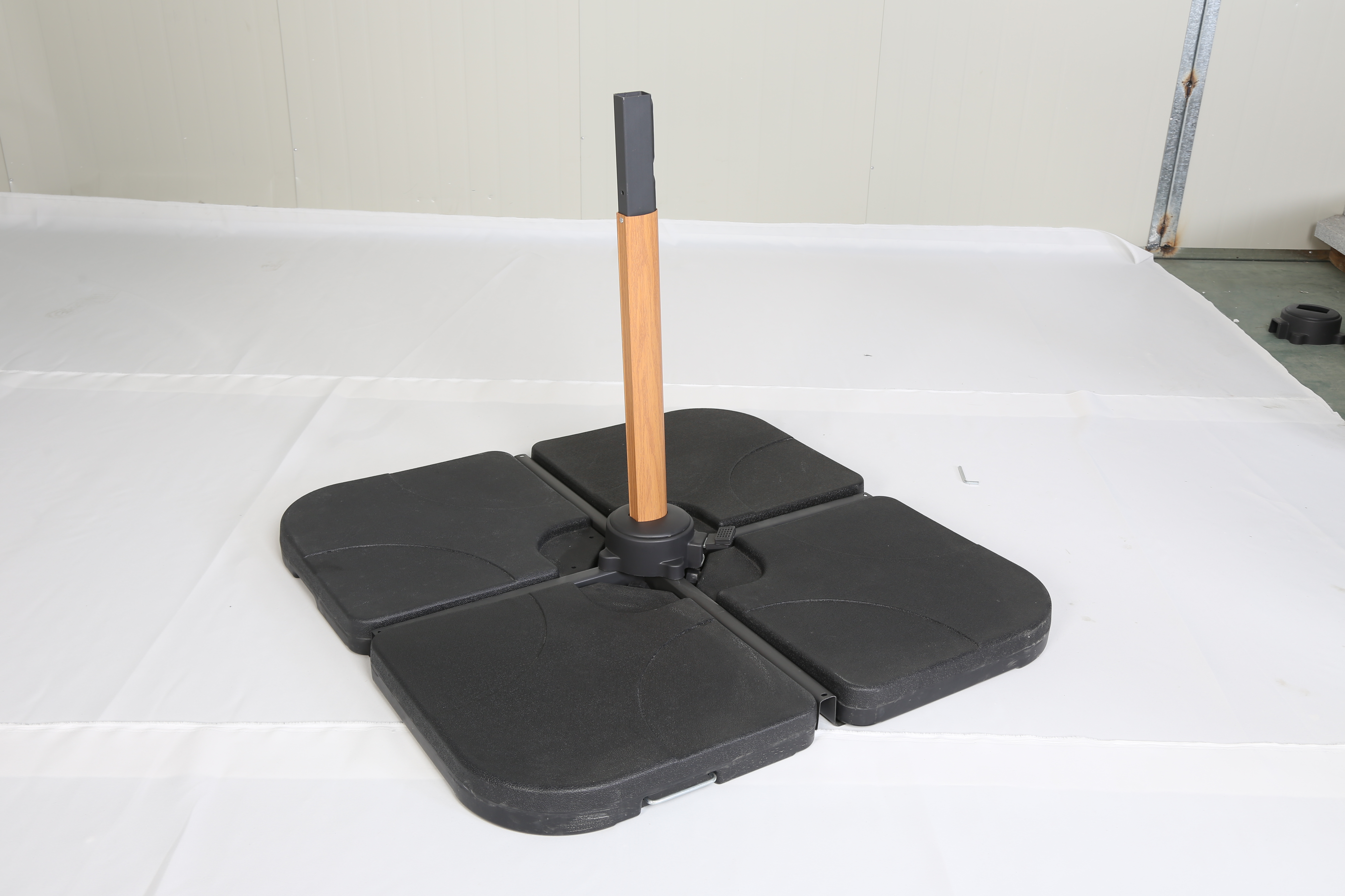 square water base