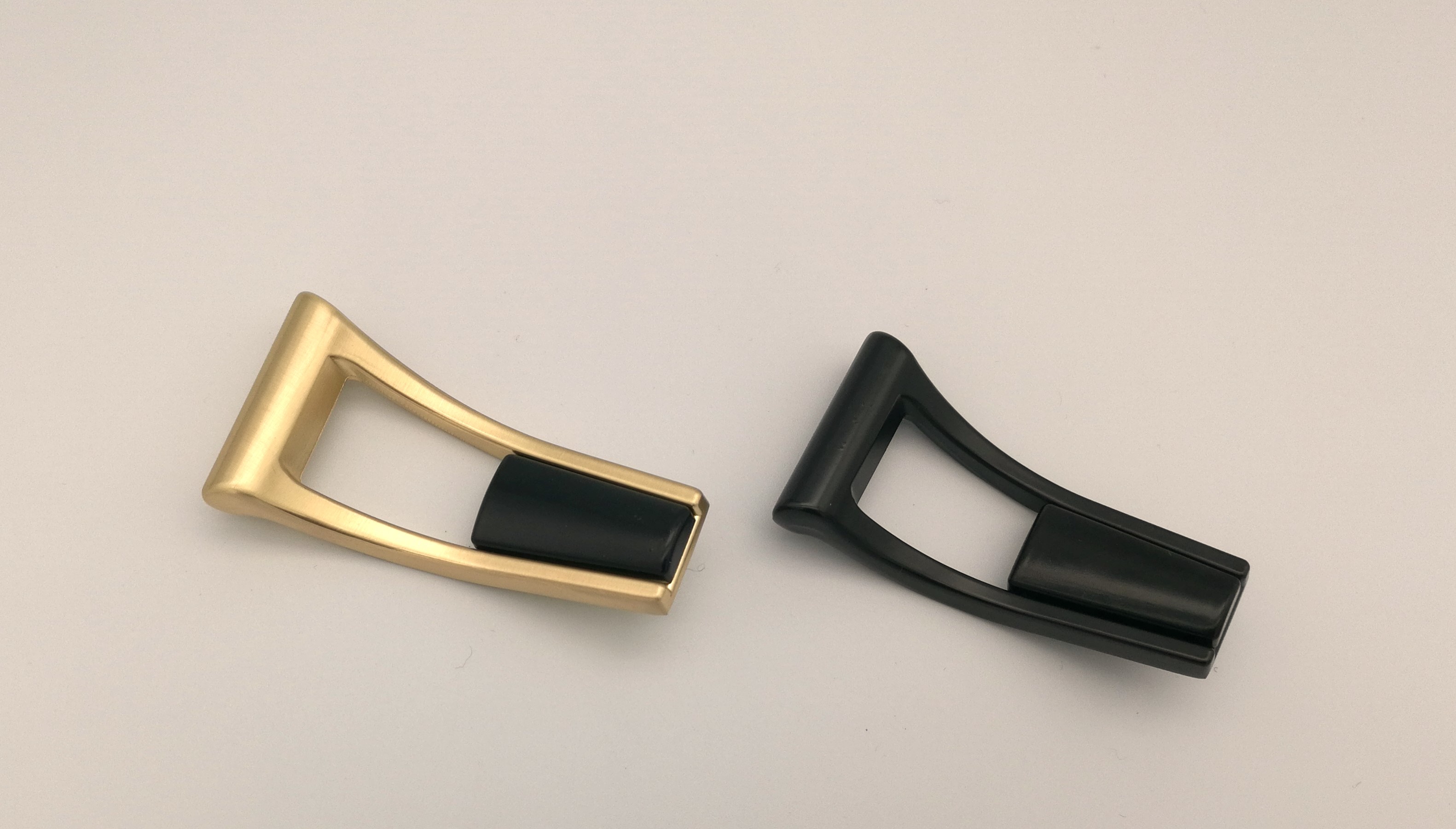 Zinc Hook