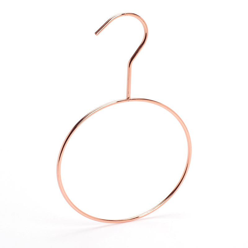 Metal hanger