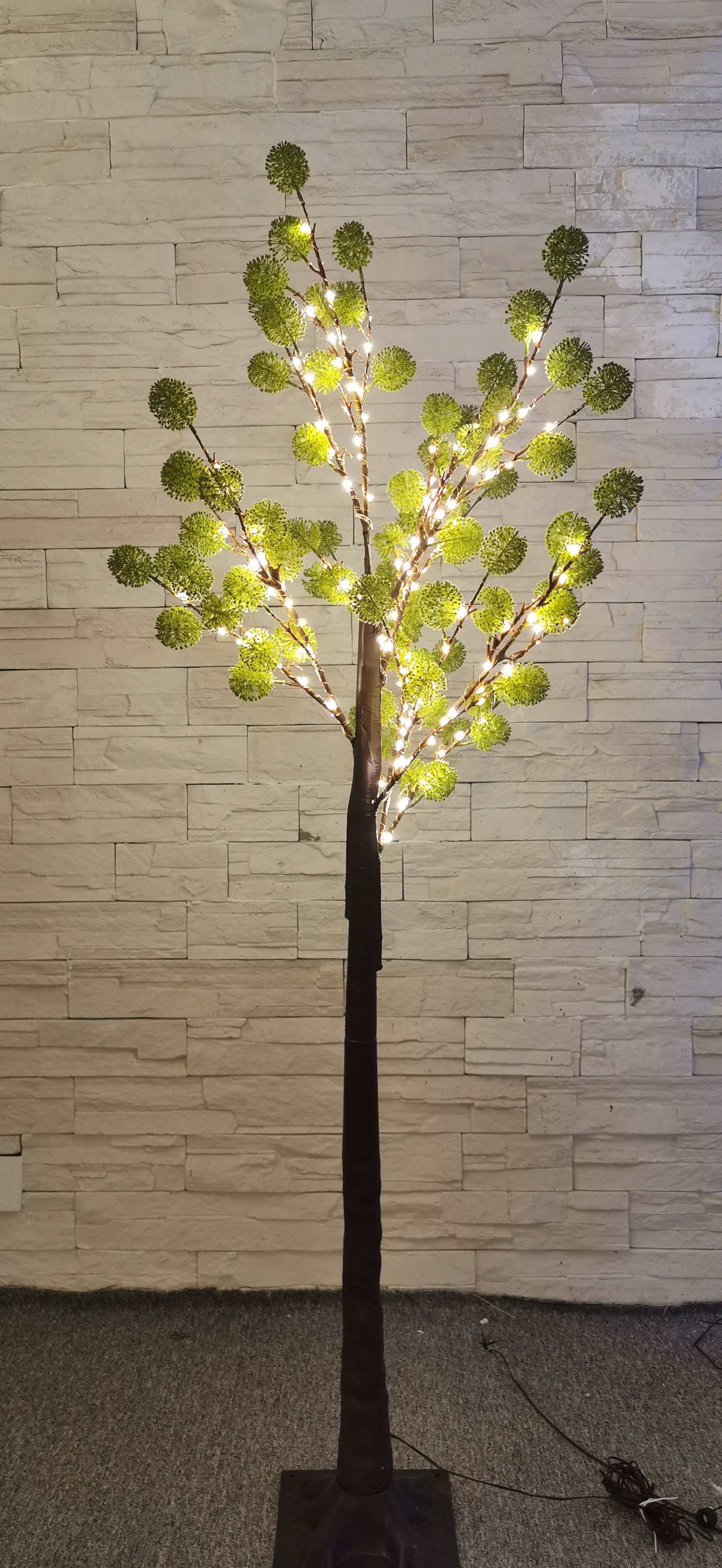4.5V150L Micro LED Tree Lights with red flower,brown branch,warm white bulb color,height 1.5m.