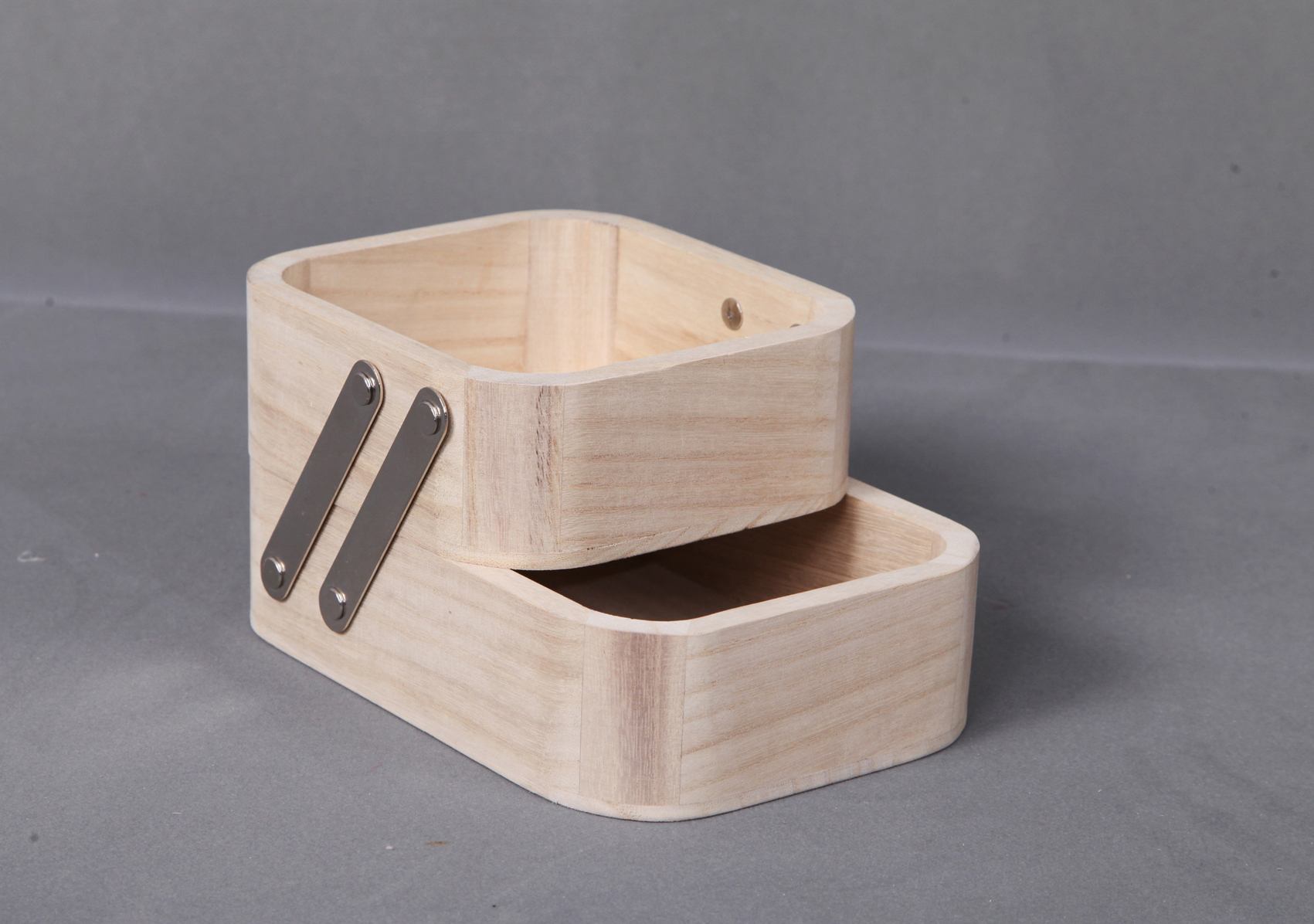 Two Layer Paulownia Wood with Metal Hardware