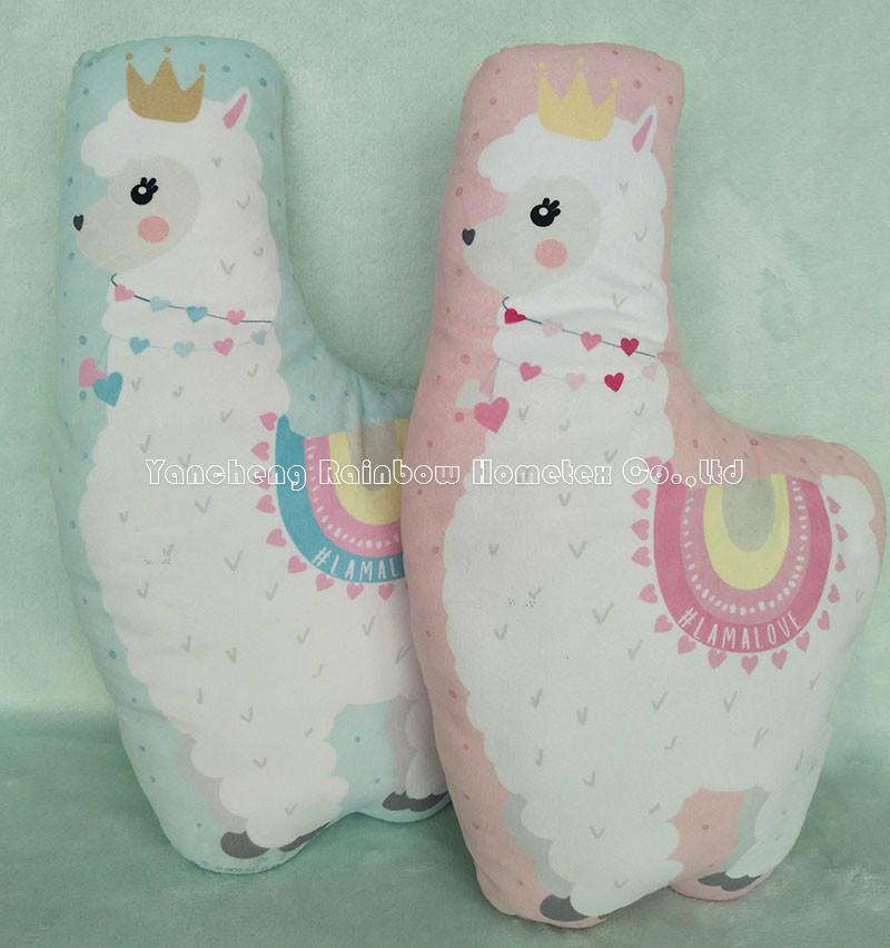 LLAMA plush cushion