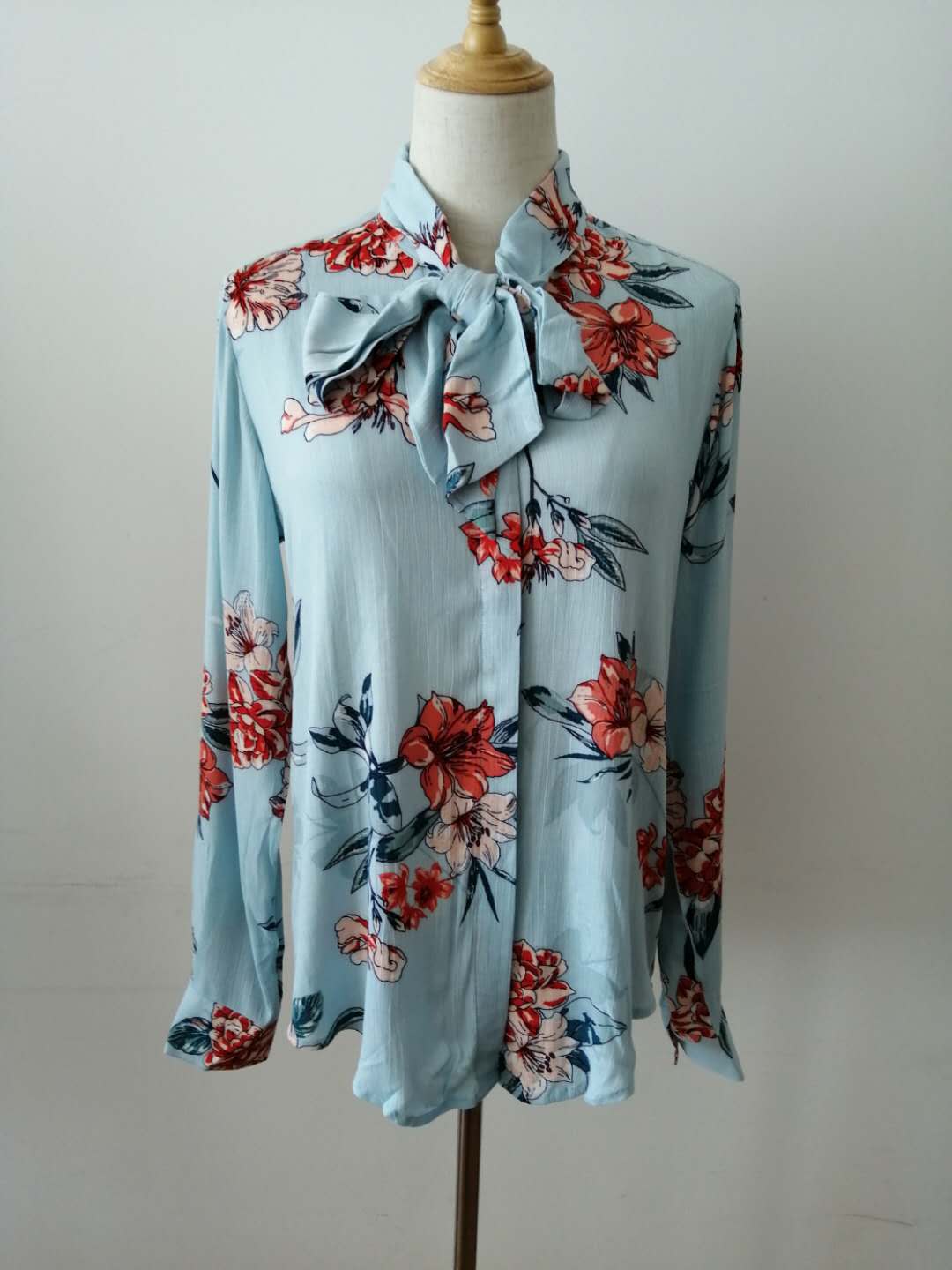 women shirt,ladies shirt,ladies blouses,women blouses,woven rayon printed shirt