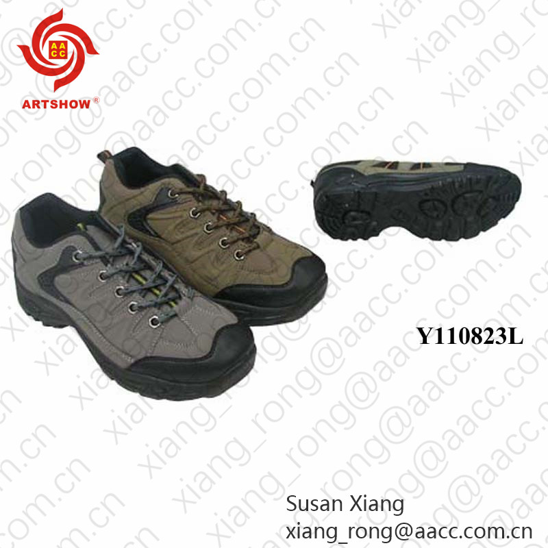 Trekking Shoes