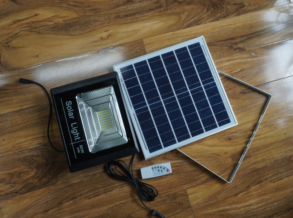 NINGBO OUMAIDA IMP. &EXP. CO., LTD. – tubo fluorescente 2