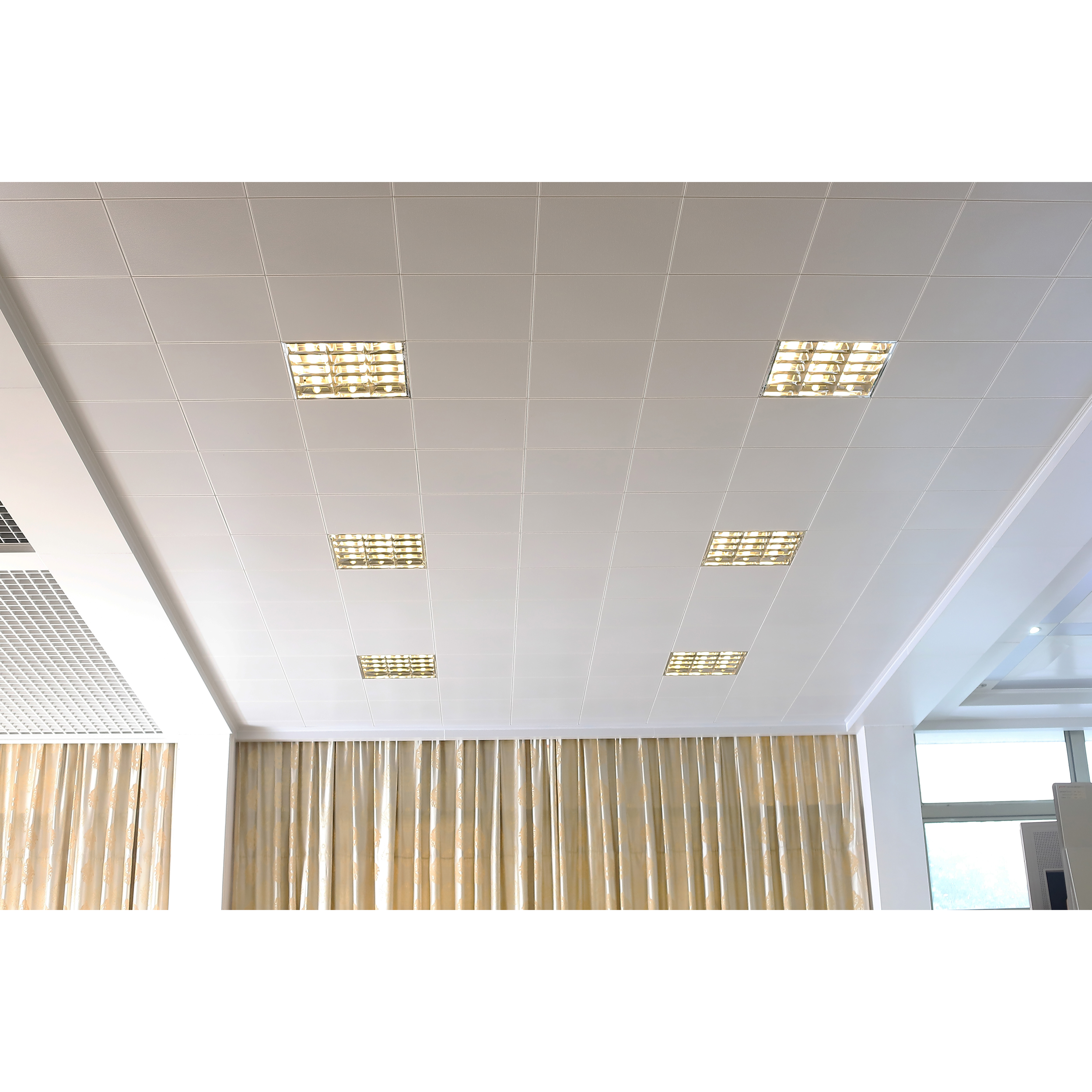 Aluminum ceiling Clip in ceiling Suspended Ceiling Metal Ceiling False Ceiling 600x600 Fireproof