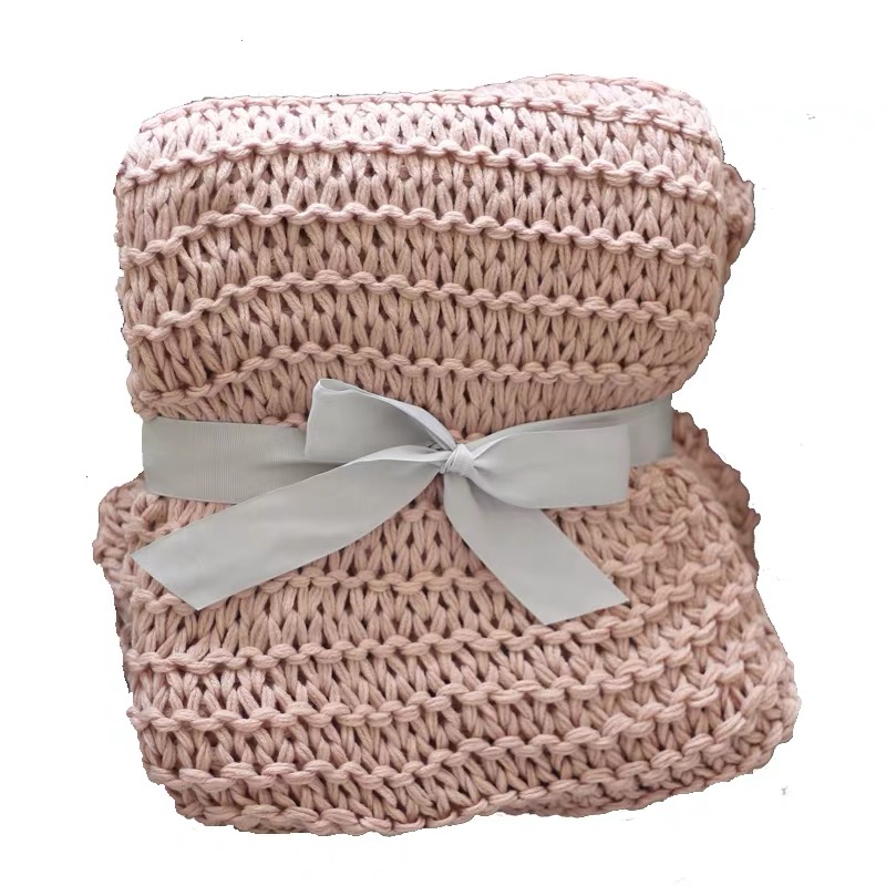 Single layer woolen blanket