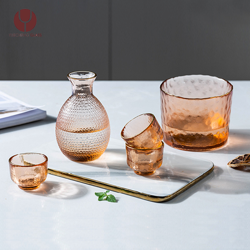 Shanxi yuecheng glass gold Rim Japan 4 sake glass & sake bottle set