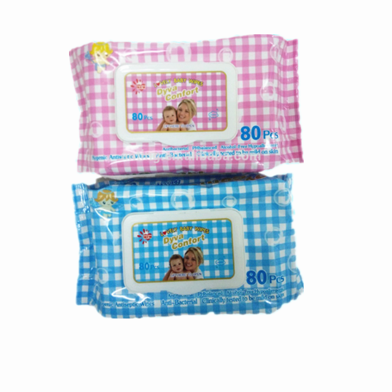 Baby soft cleaning wipes