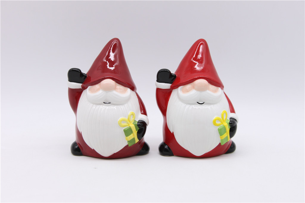 Red Ceramic Gnome Salt and Pepper Shaker, Red Hand-painted Christmas Salt and Pepper Shaker
