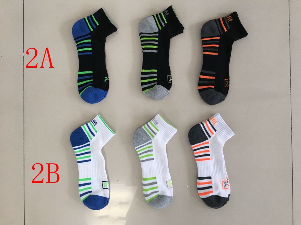 Mens sport quarter socks half terry