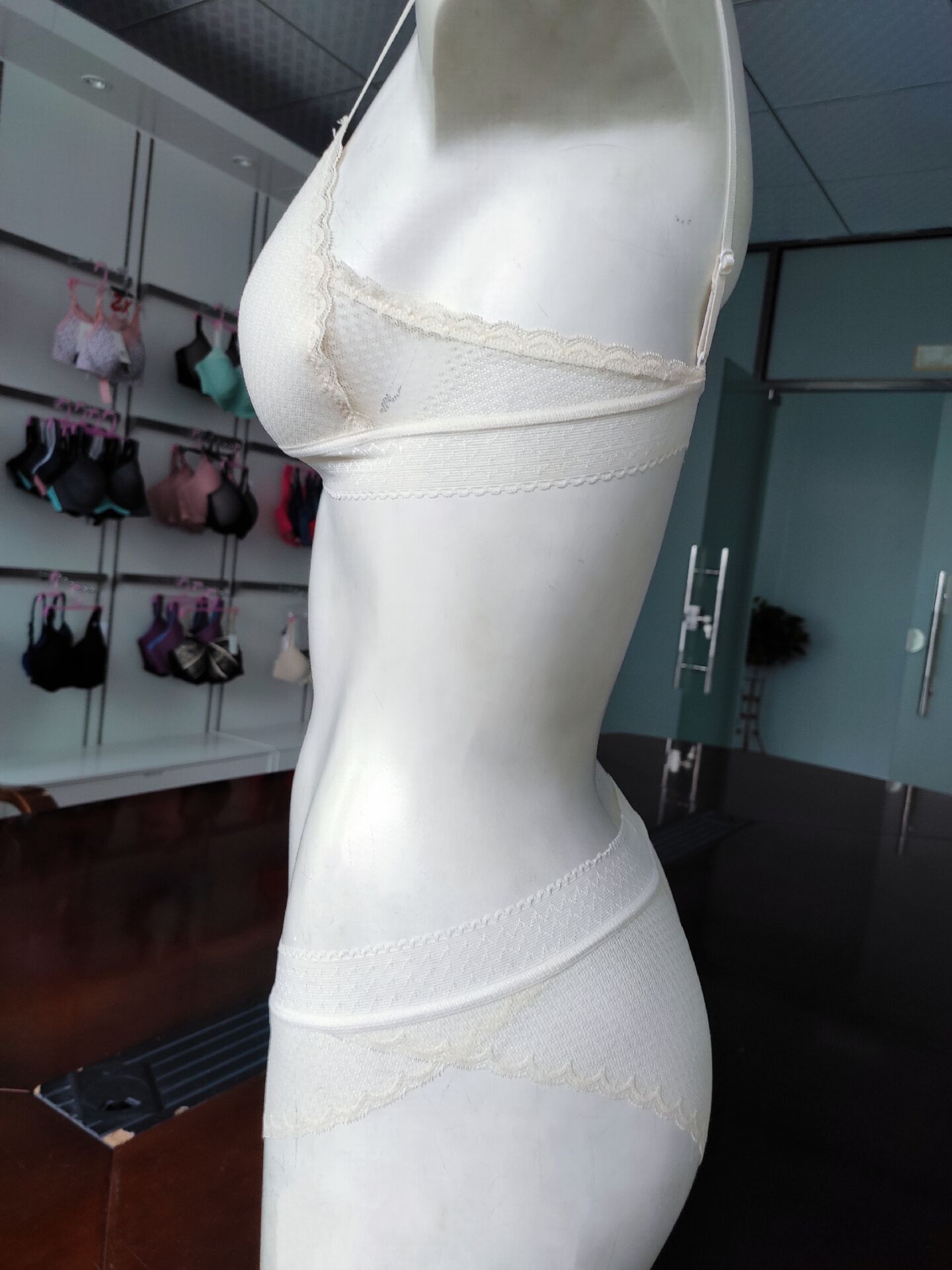 ladies' padded bra+brief set