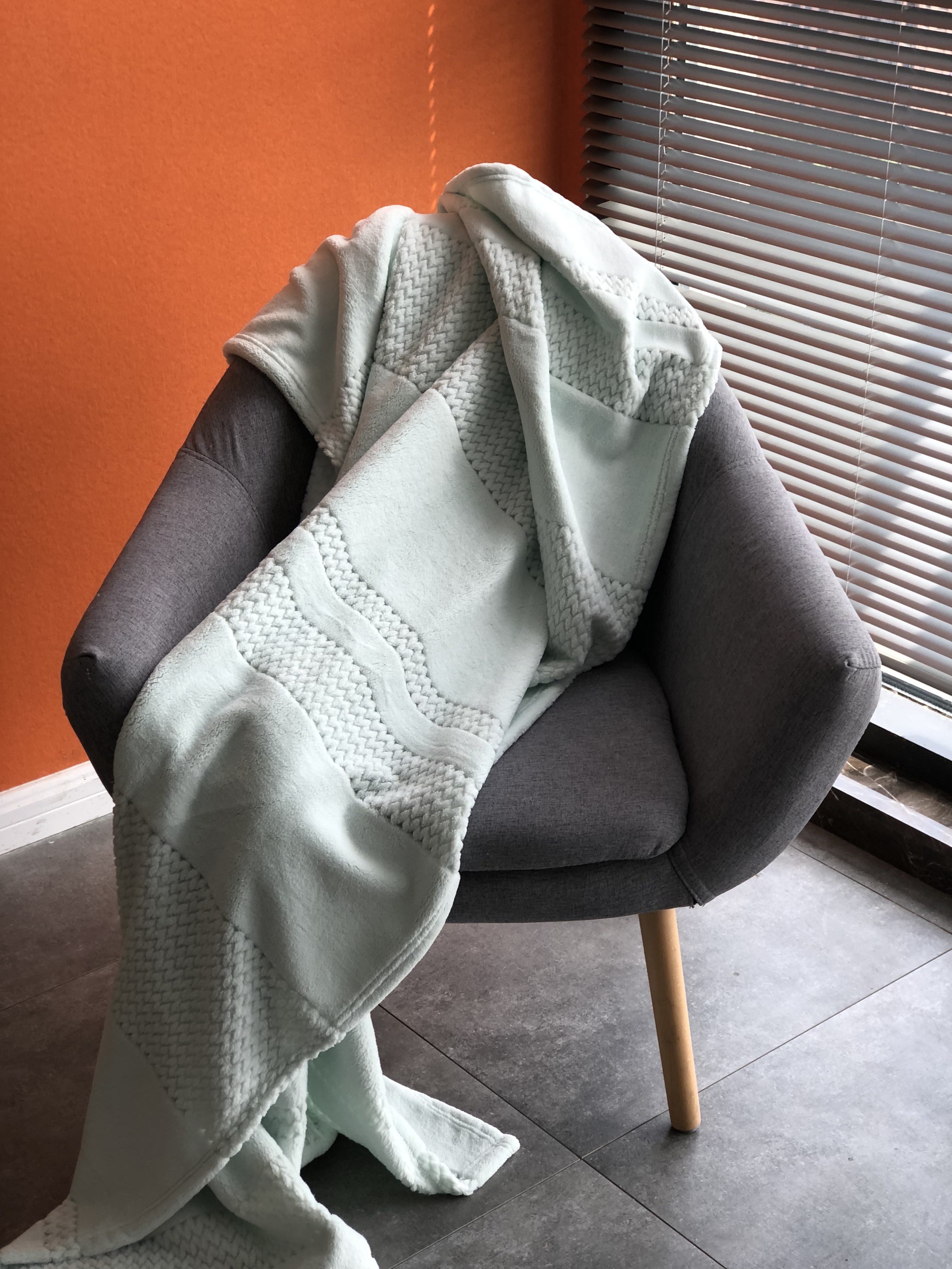 Flannel Jacquard Blanket