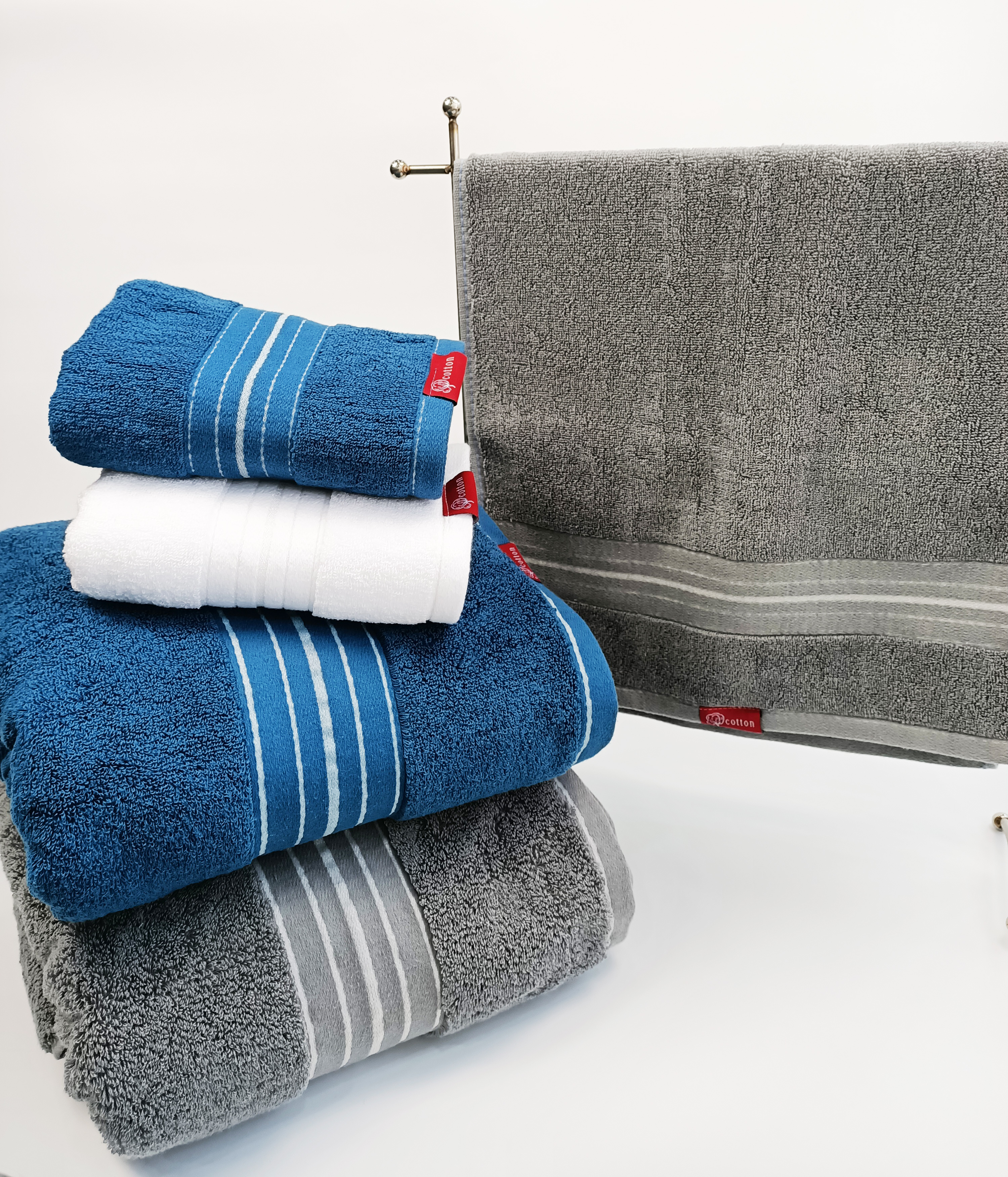 100% cotton solid jacquard towel with border