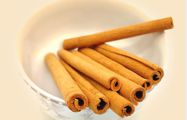 cassia cigarette (cassia sticks)