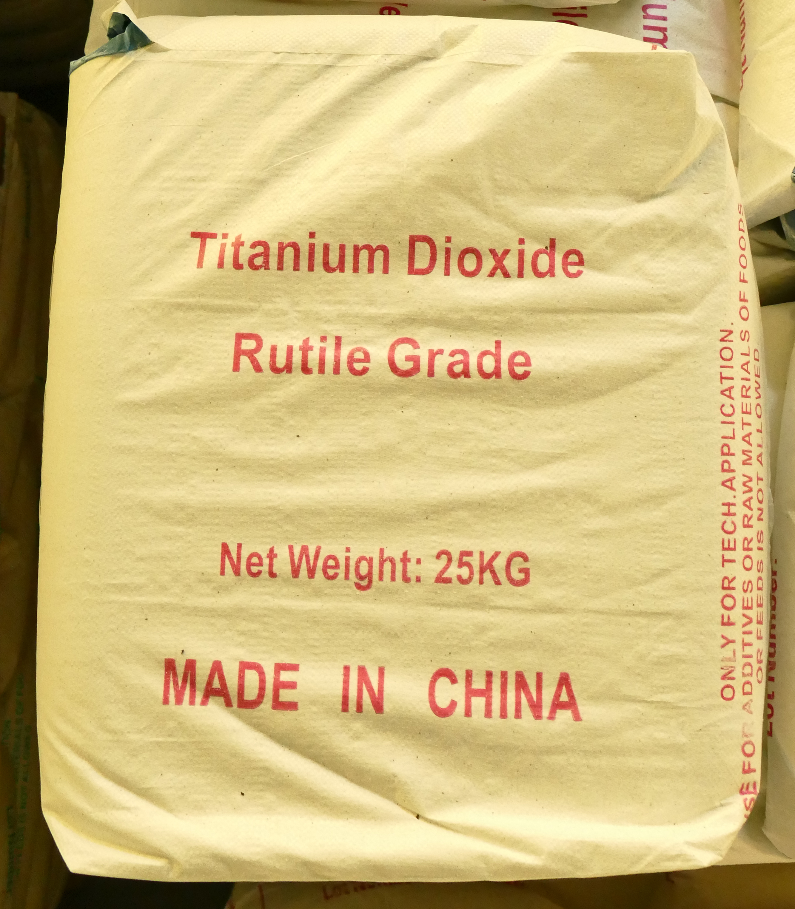 Rutile titanium dioxide