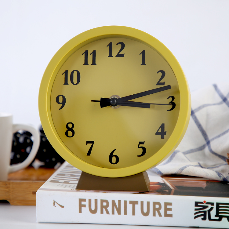 table clock