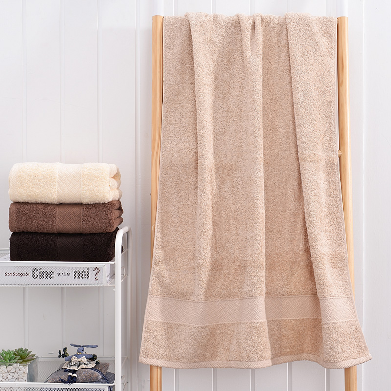 household bath towel soft and water absorption