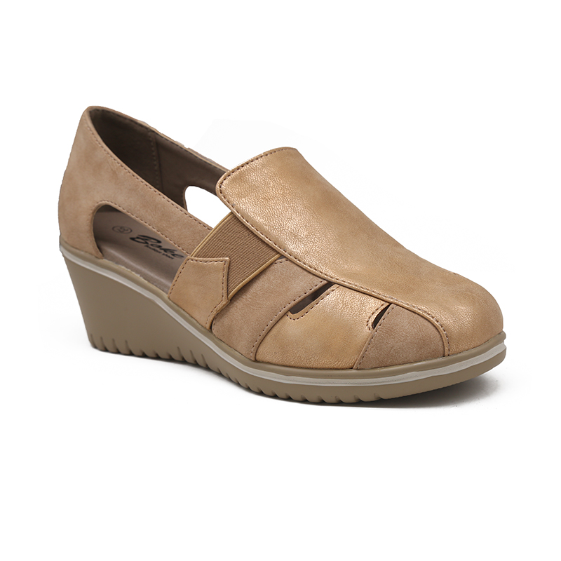 Casual shoes
