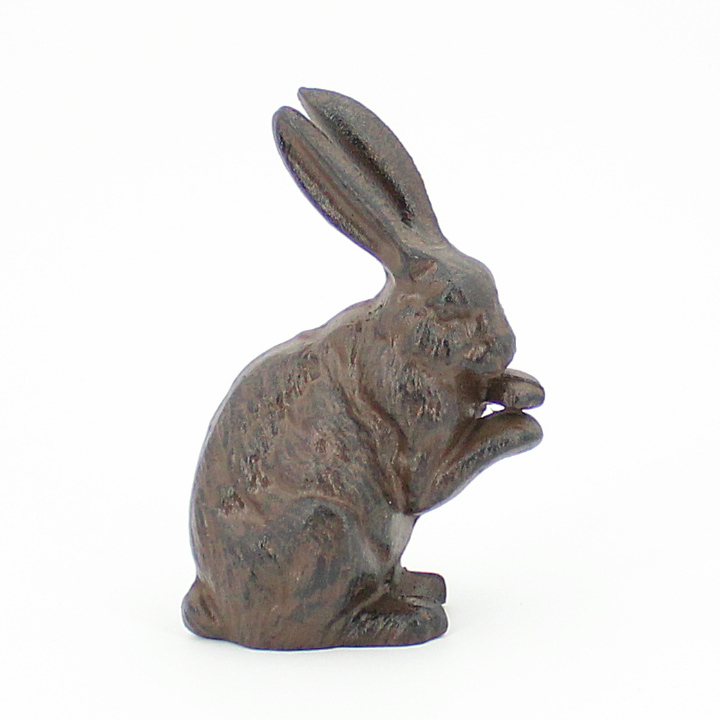 garden decor iron rabbit