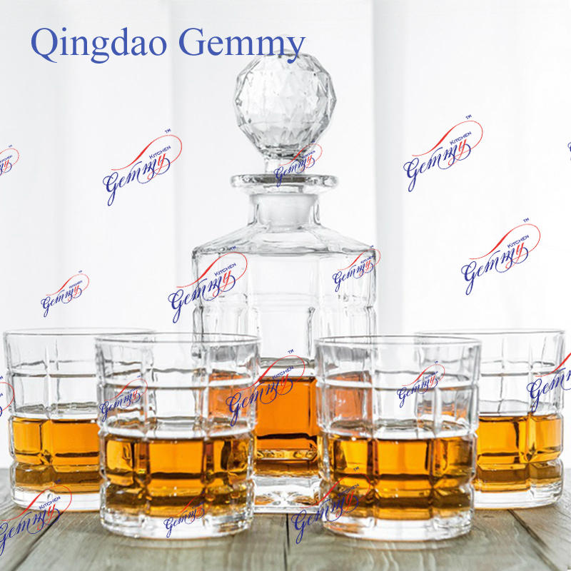 5pcs Glass Crystal Wine Whisky Decanter Set+ Whiskey Glasses