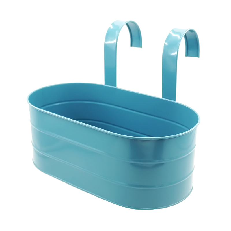 Metal flower pot