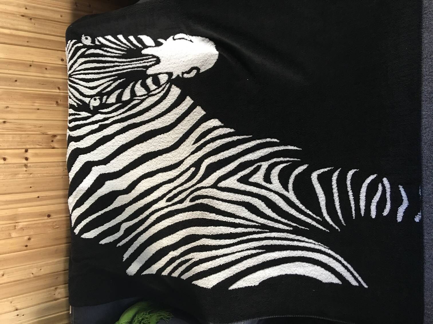Zebra jacquard sherpa with flannel blanket