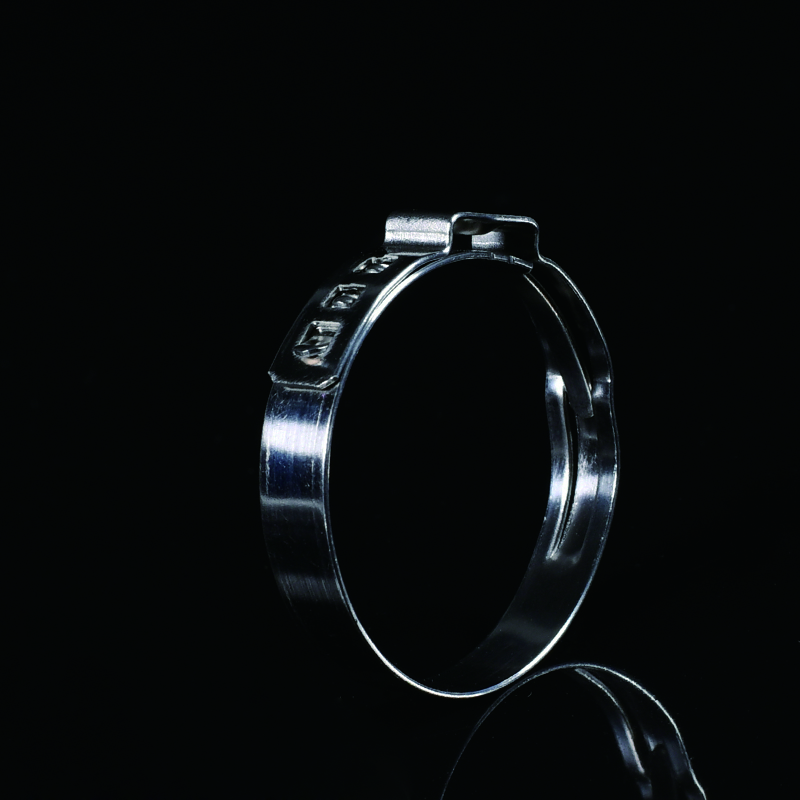 Single ear hose clamp