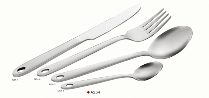 Stainless steel cutlery set