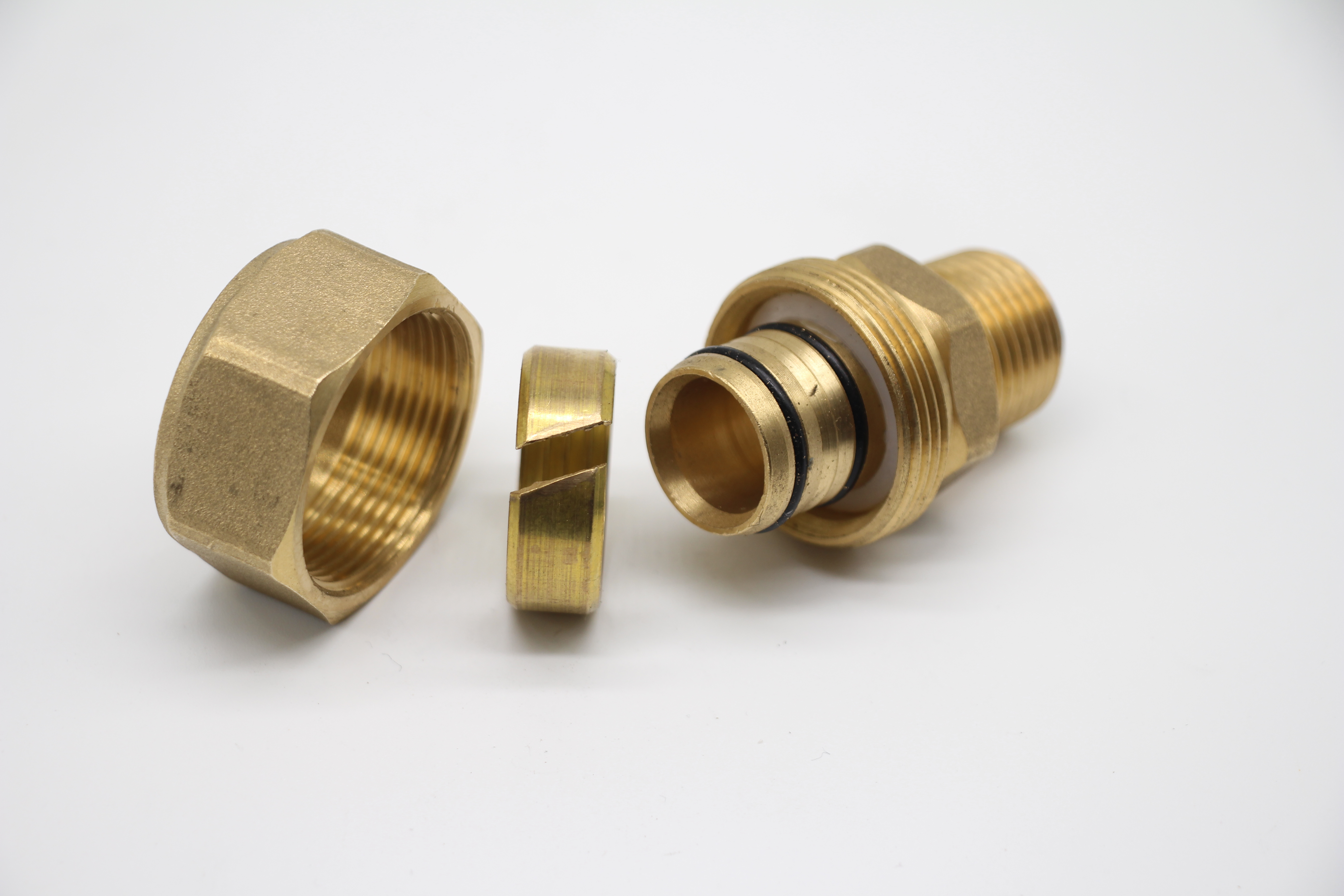 compression fitting