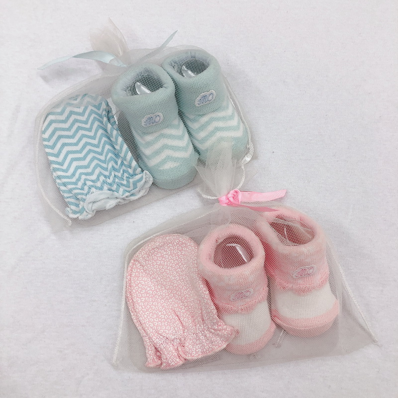 baby mitten and socks set