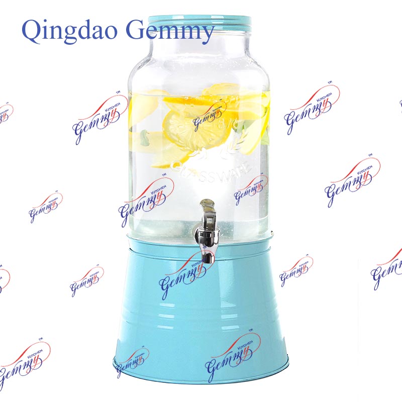 Glass beverage dispenser