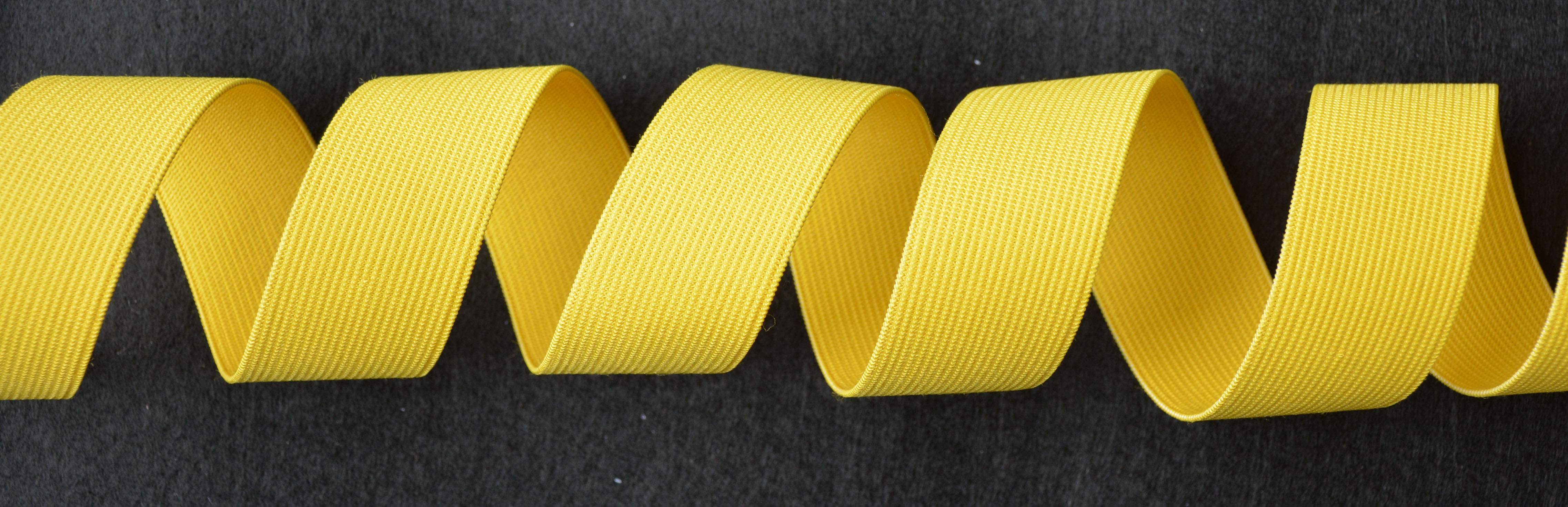 Knitted elastic band