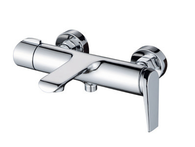 New Single lever chromed bathtub faucet