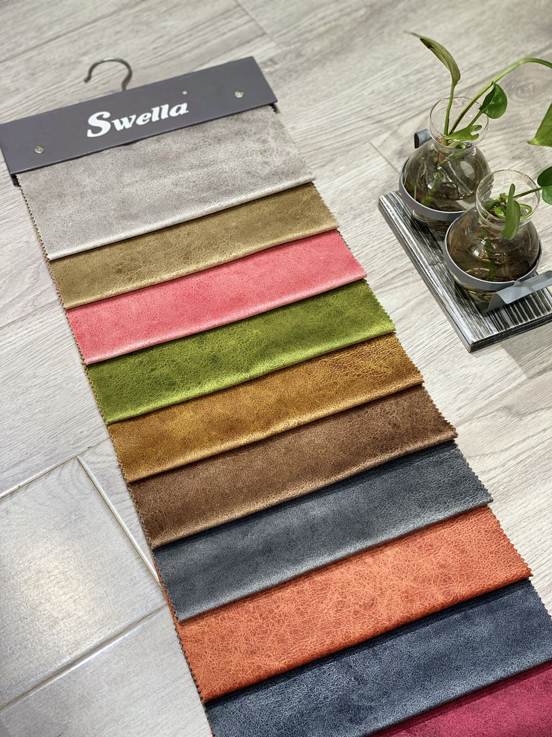 Holland Velvet