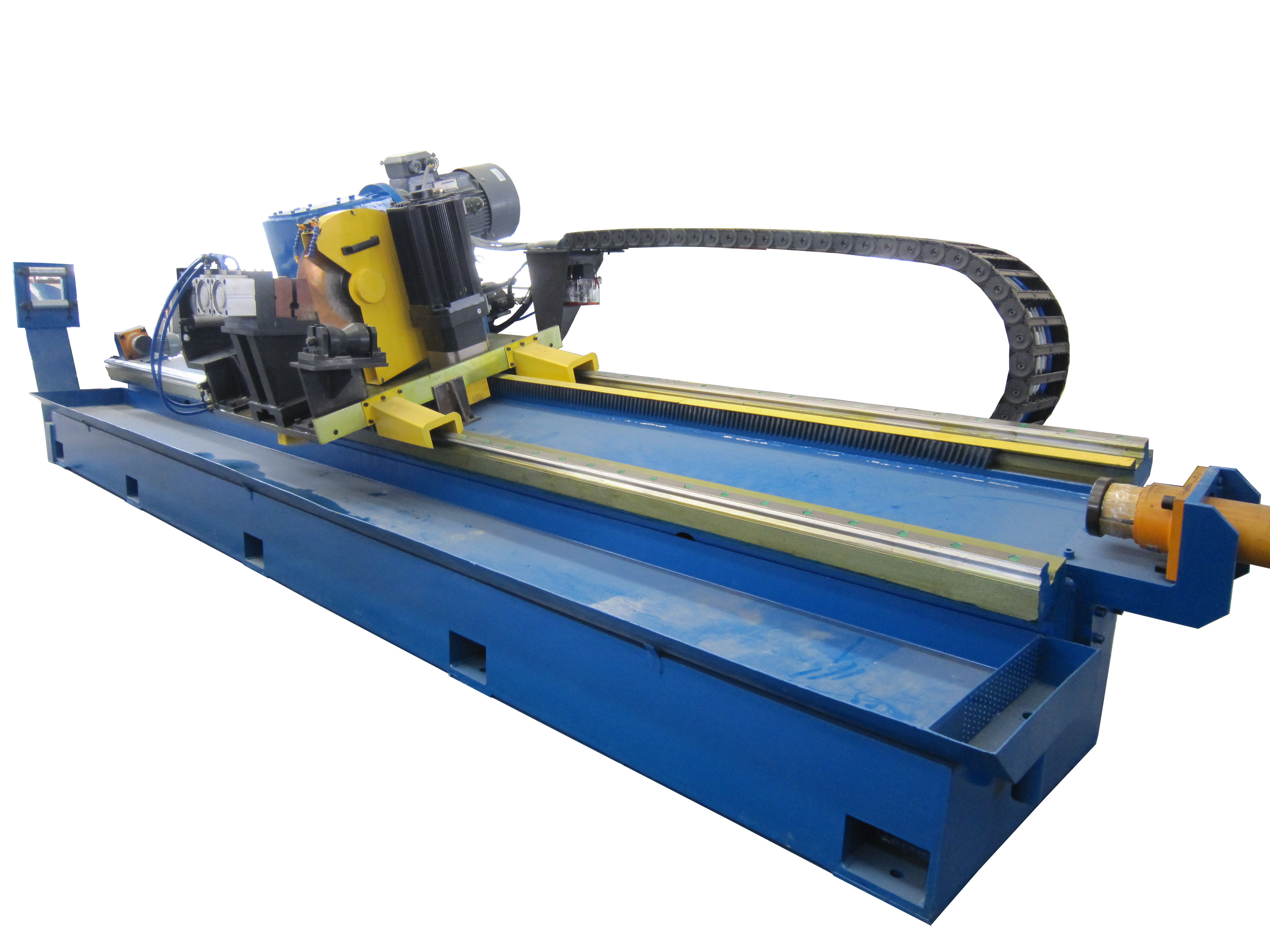 Flying type cold saw machine