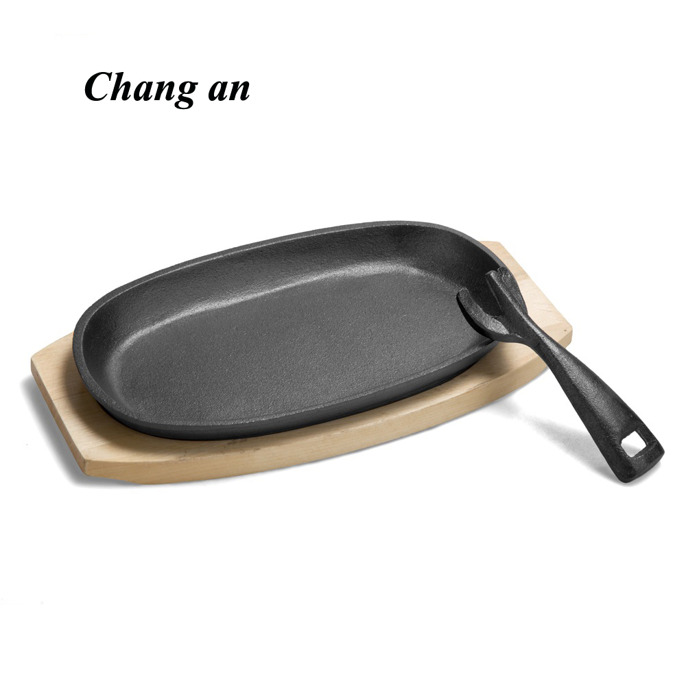 24,31CM cast iron steak platter with wooden tray and iron handle