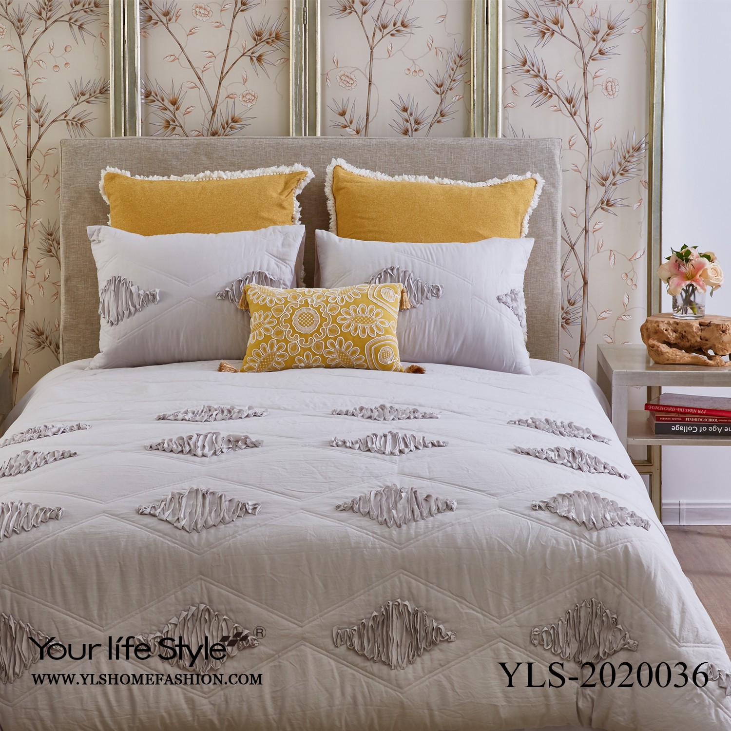 Yara Three Piece Duvet Cover/Comforter Set
