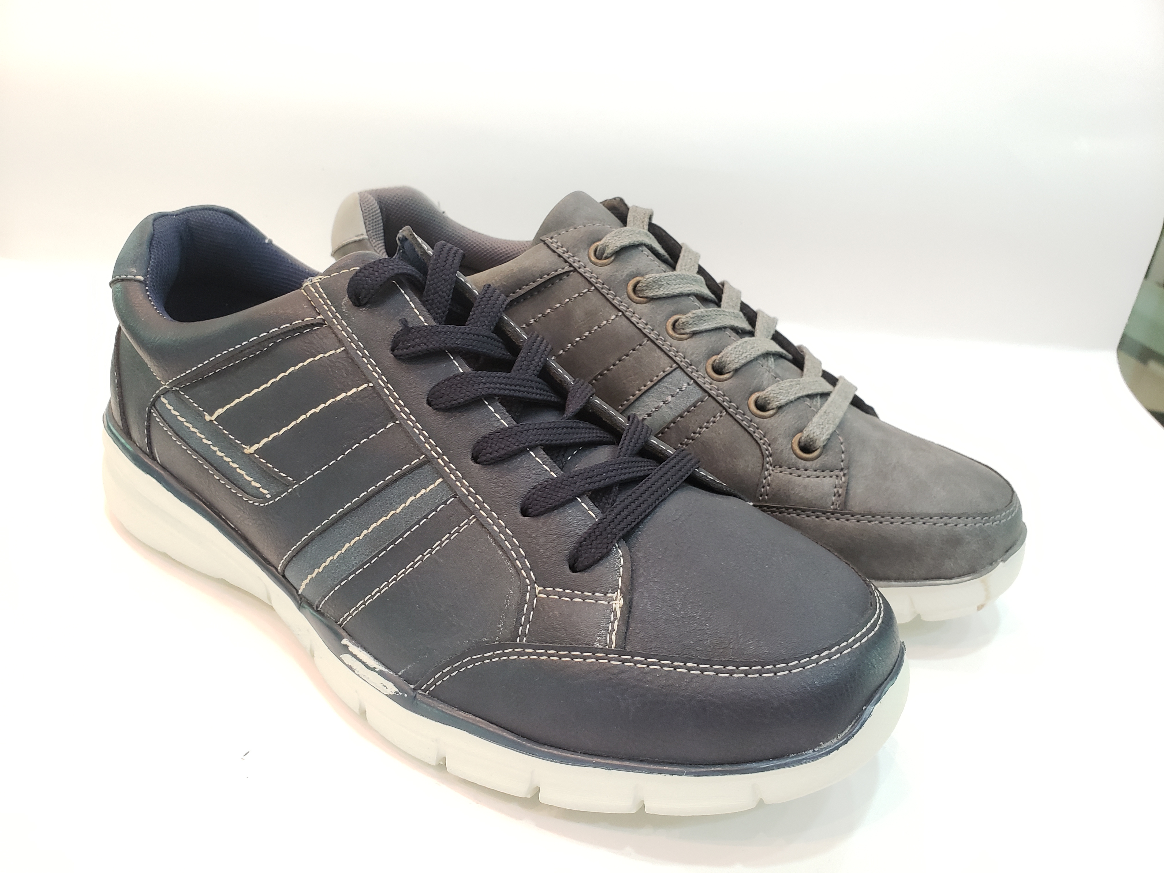 casual shoes