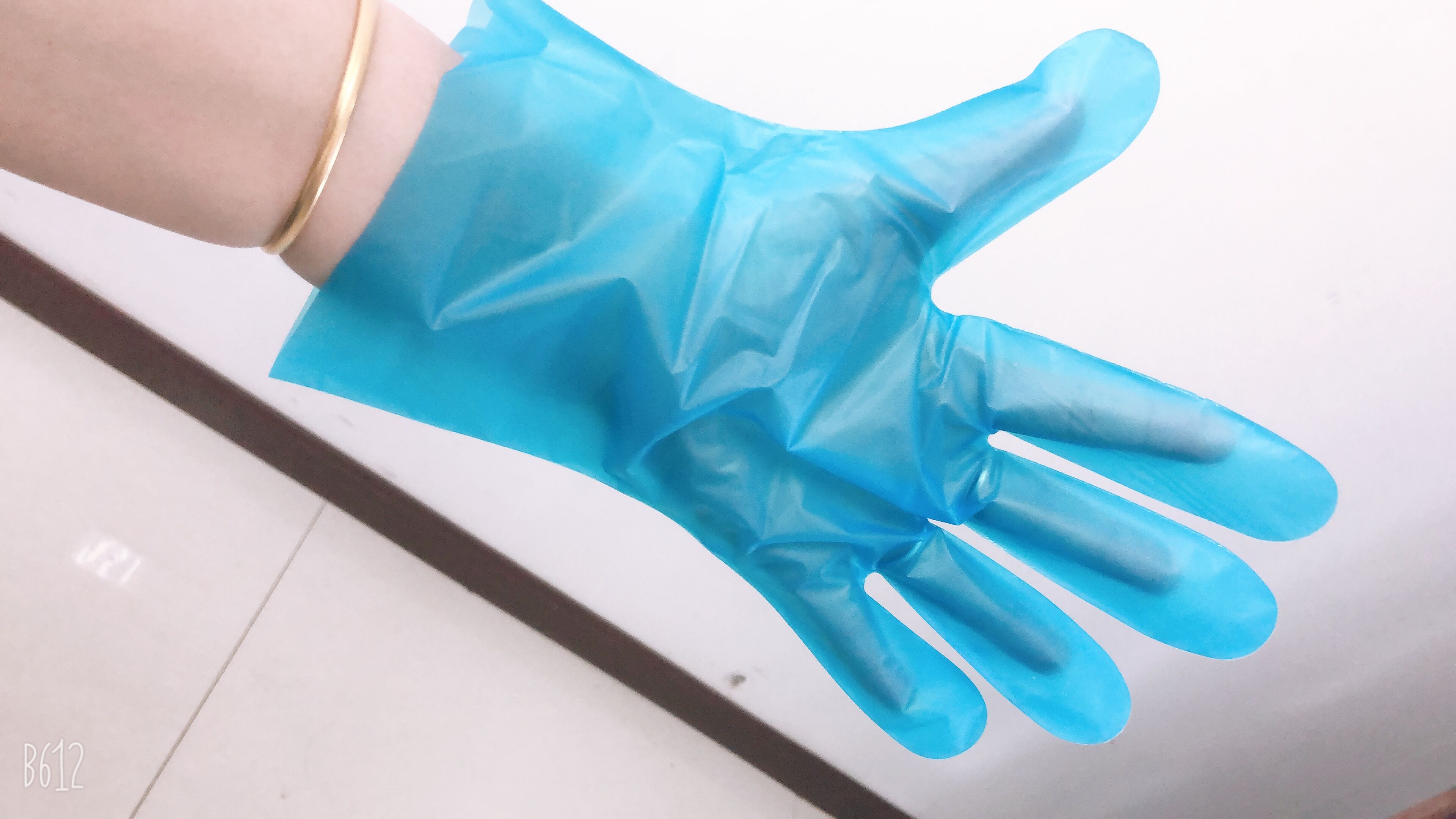 ＴＰＥ GLOVE