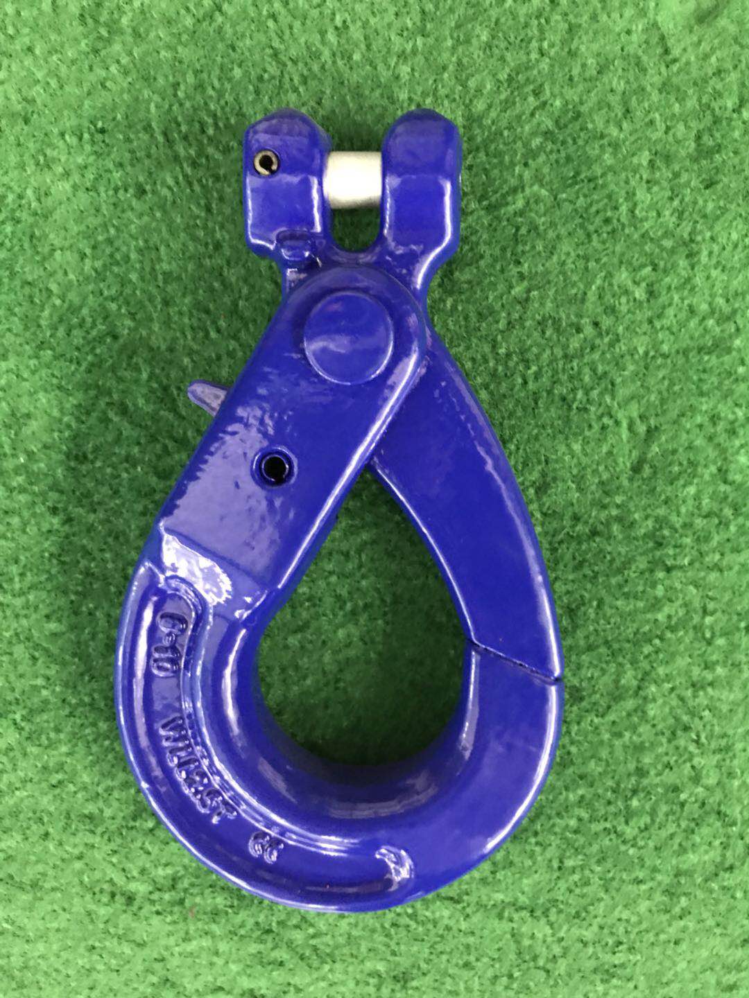 G100 clevis safety hook