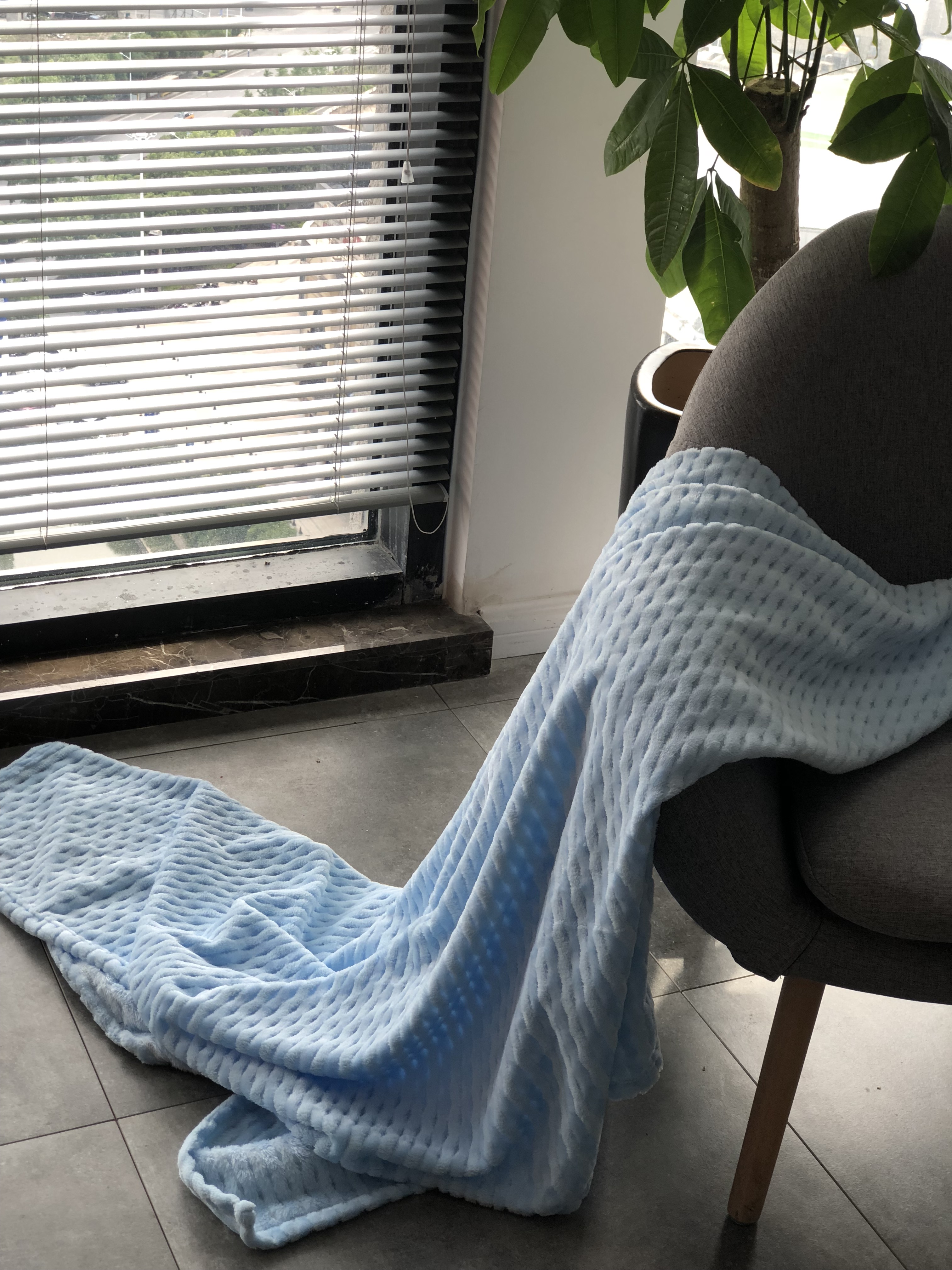 Flannel Jacquard Blanket