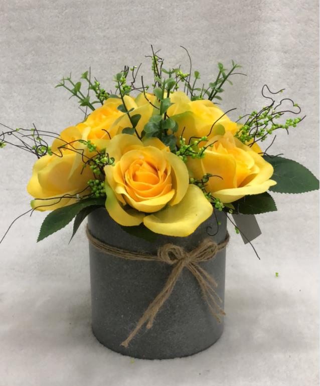 165#potted Rose Arrangement