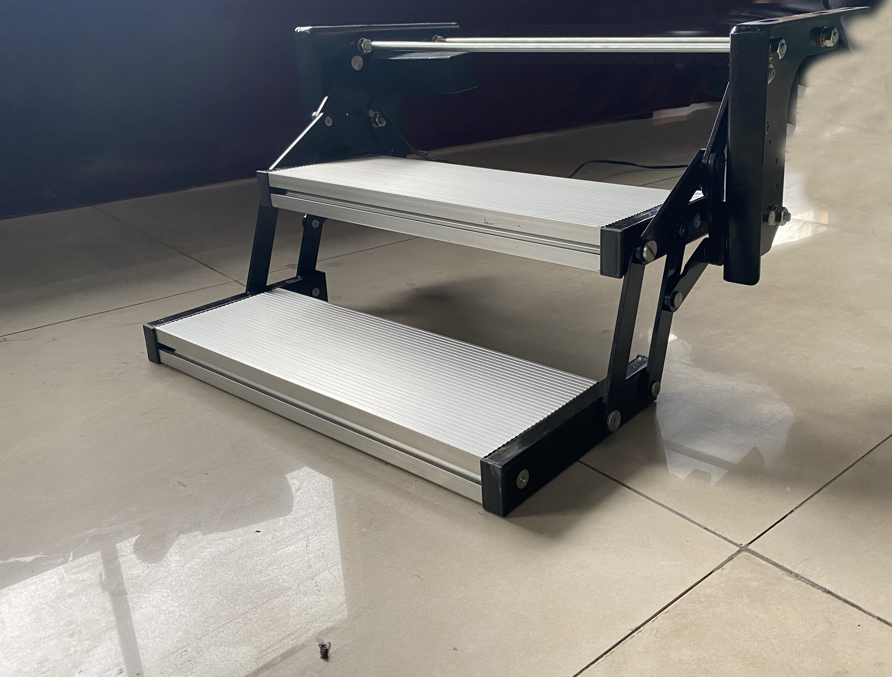 Caravan Auto Footboard Automatic Footboard Electric Pedal Side Footboard