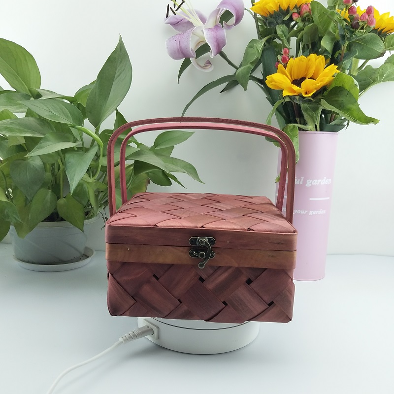 Wooden hand-woven gift baskets chipwood basket picnic basket