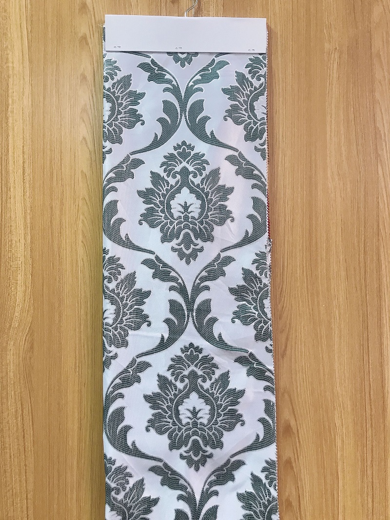 Curtain and curtain fabric