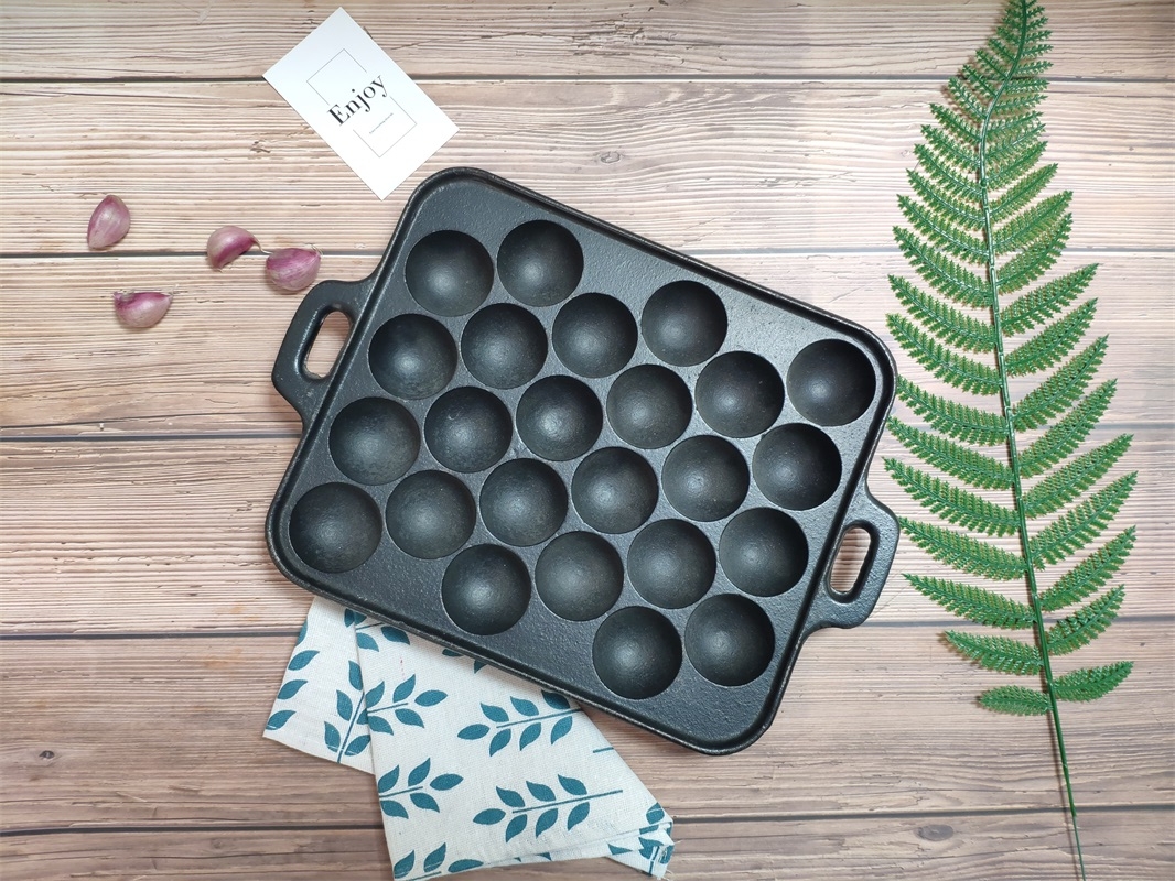 Cast iron bakeware