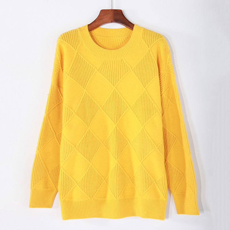 Women‘s R neck knitted sweater’